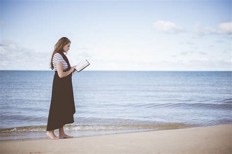 frauen am strand bilder|200.000+ kostenlose Frauen Am Strand und Strand.